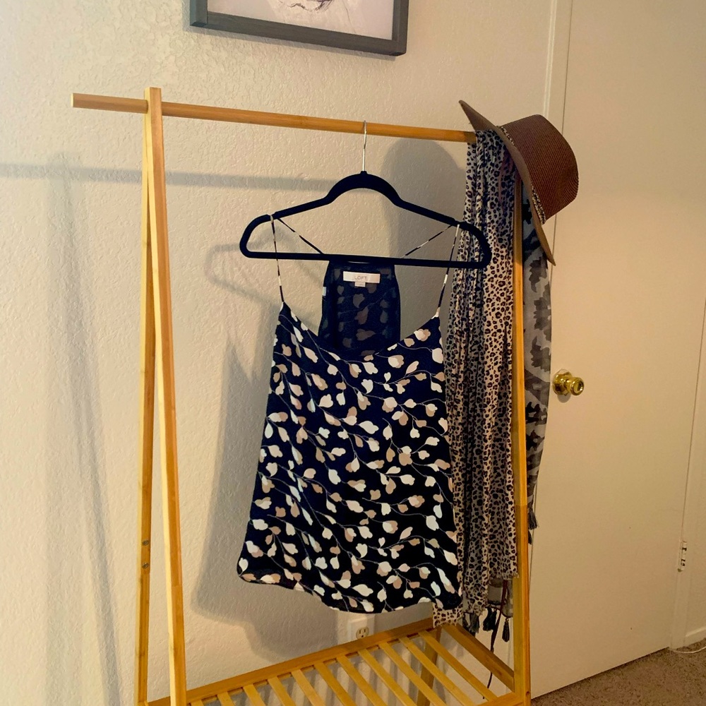 Floral tank